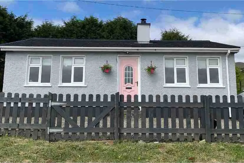 Windmill cottage - Image 1