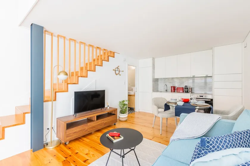 Heroismo Duplex Terrace - Image 1