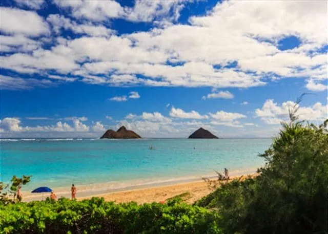 Amazing Lanikai Beachfront Guest House!! - Image 1