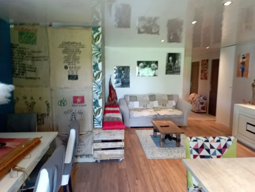 ground floor apartment. - Image 1