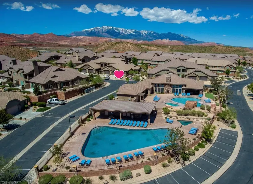 A+ Location, Nice, Next to Pools, Yard, Garage! - Image 1