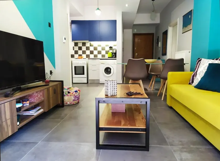 Paint your Stay in the City Centre/1-6 Guests - Image 1