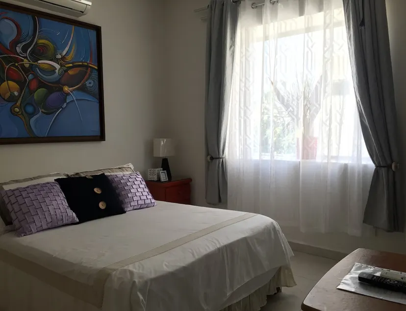 Stardust Apt - Close to the beach and Martí District No. 2 - Image 1