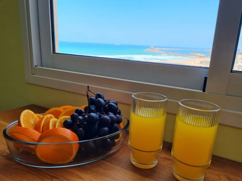 Angel Apt-Amazing SeaView-Netfix-Wifi-Free Parking - Image 1