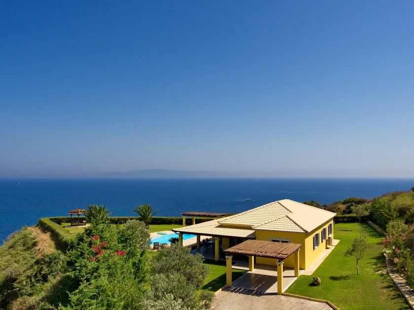 Villa Hephaestus Spartia Kefalonia - Image 1