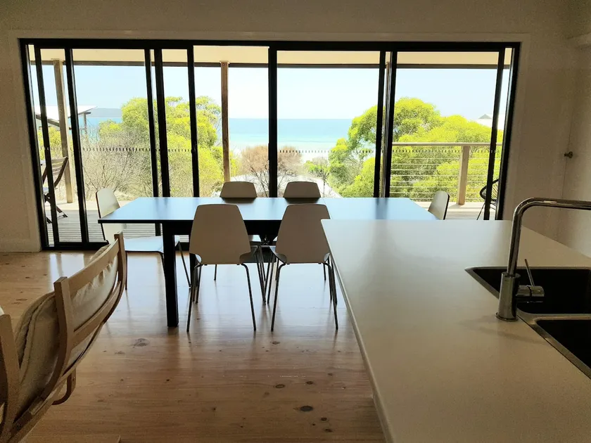 Kangaroo Island - Island Beach Shack - Image 1