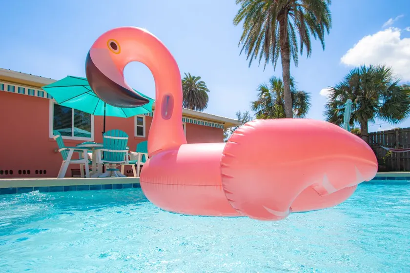 DesignerHGTV•Pool•Walk/Bike to Attractions•Island - Image 1