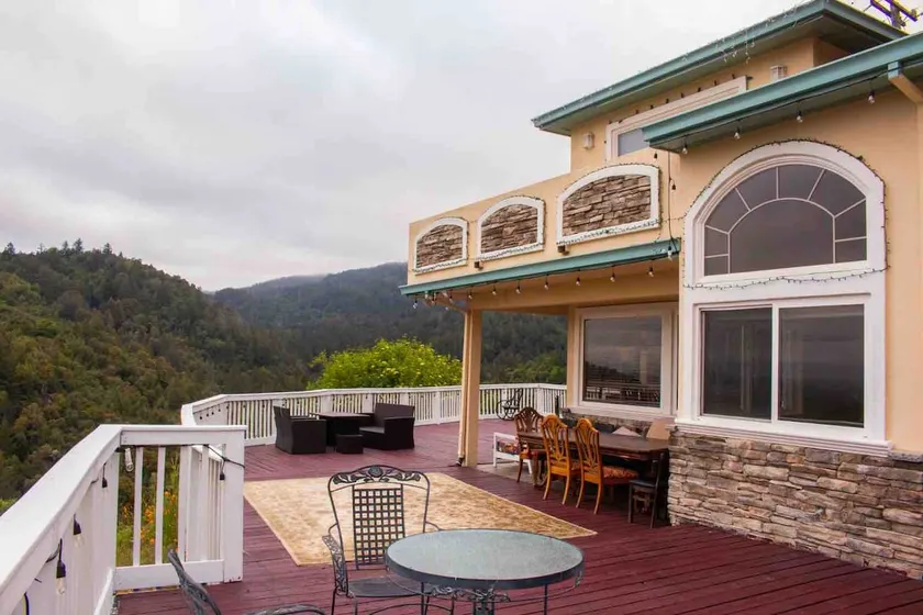 7 Bedrooms, Large,Private Villa with Gorgeous View - Image 1