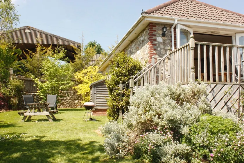 Couples cottage , private hot tub and fab view - Image 1