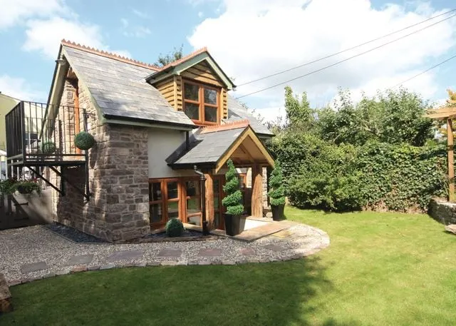 Willsbrook Lodge - Image 1