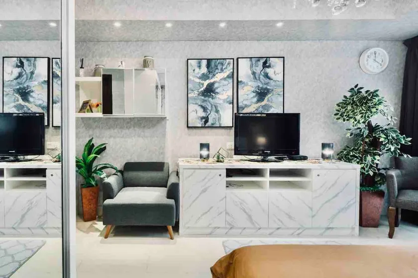 Stylish DT Studio Kemang Village Mall - Image 1
