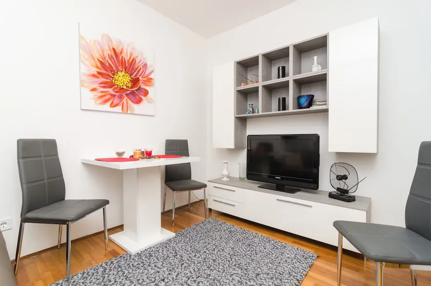 Apartment ADEA - Image 1