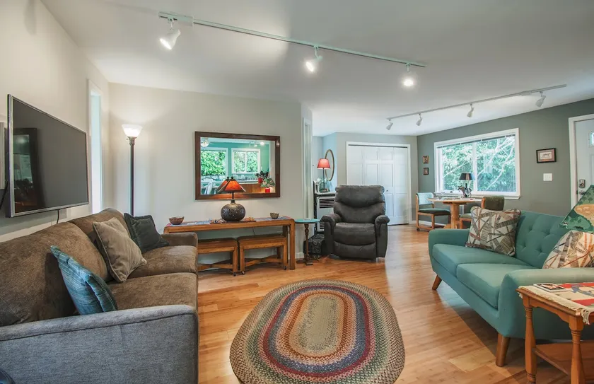 Northwest Garden Cottage: clean and cozy - Image 1