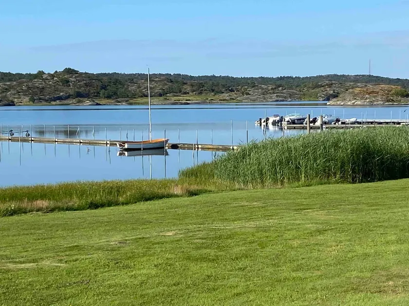 Lovely vacation accommodation with a rural setting. - Image 1