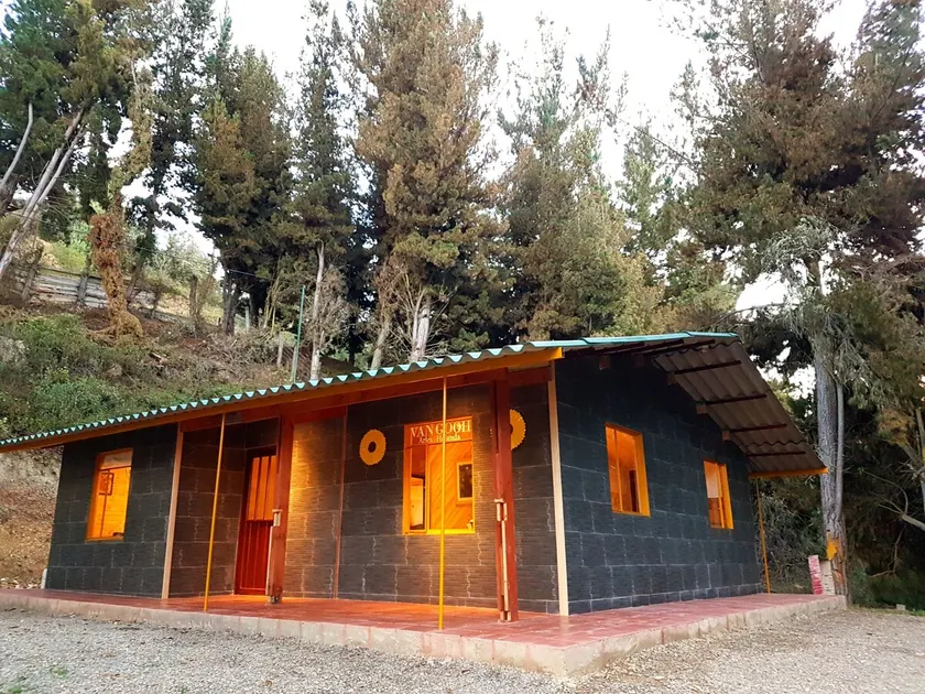 Yukatan Cabins, Van Gogh House, Lake Tota - Image 1