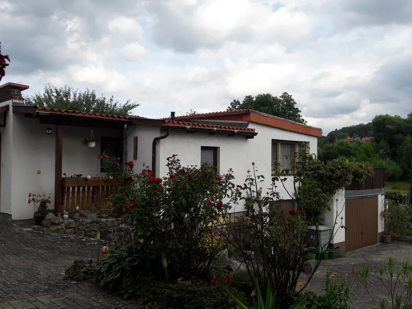 Cozy accommodation with shower/toilet and terrace - Image 1