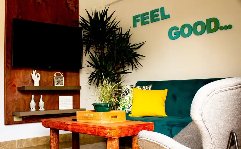 Micasa Sucasa! Your home at the center to it all!!! - Image 1