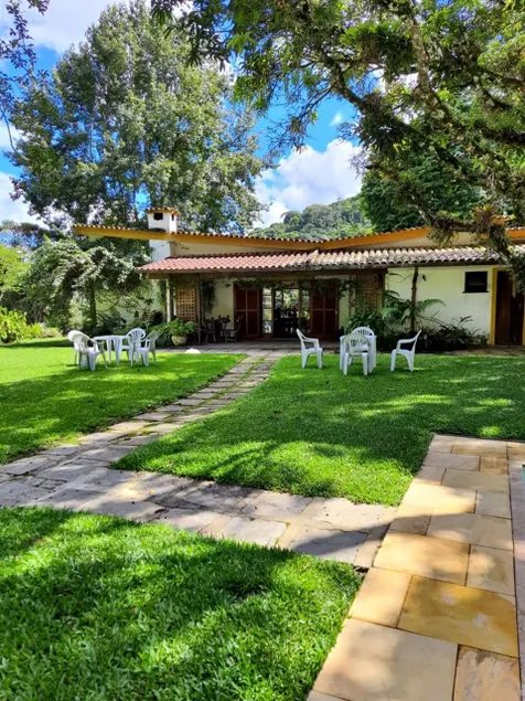 Manaca Ranch, The House of Books. - Image 1