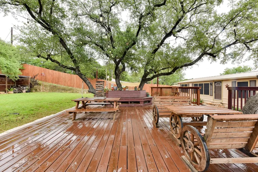 Hill country duplex minutes from Lake Travis - Image 1
