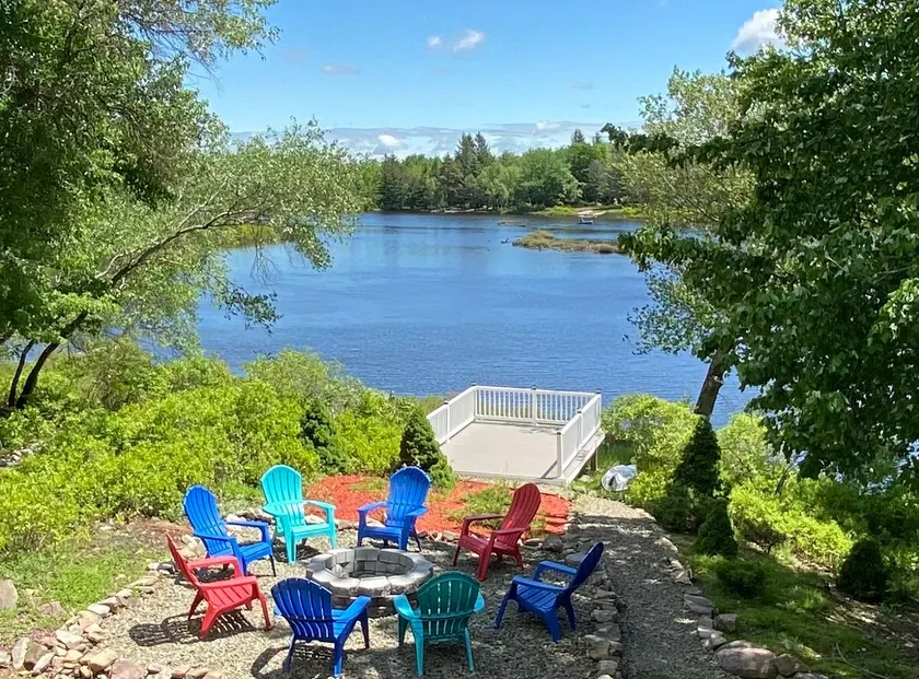 Lakefront Luxury Escape! Hot Tub  Fire Pit Fireplaces Billiard Private Dock - Image 1