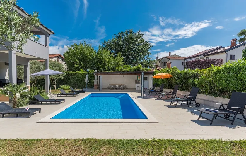 Apart Residence Leko - Image 1