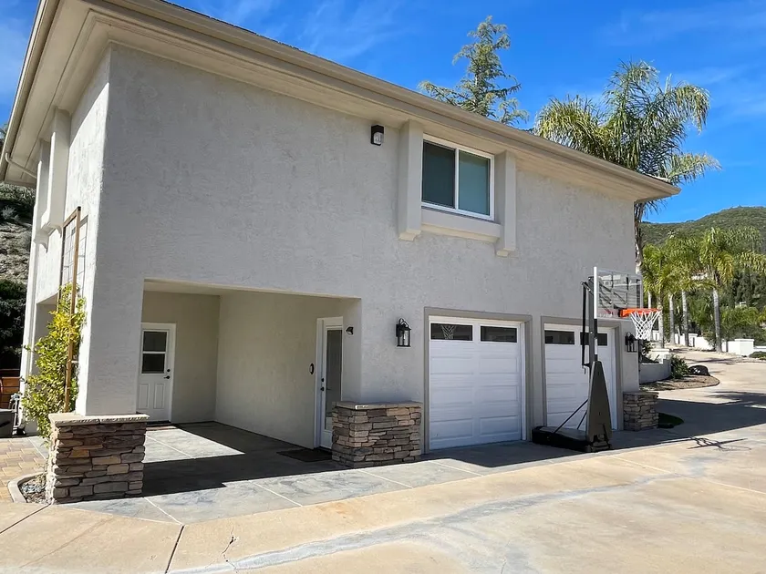 Cozy ADU in San Diego’s suburban rural mix area. - Image 1
