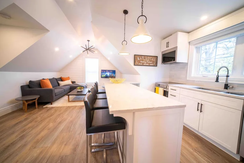Hildore Loft 1 Modern bdrm with Peloton Bike! - Image 1
