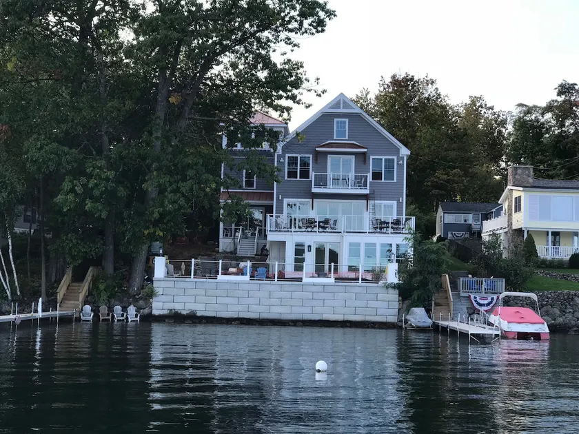 Spacious Retreat-Waterfront Lake Winni-Meredith NH - Image 1