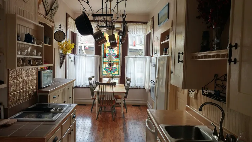 The Depot B & B: A Peaceful Retreat - Image 1