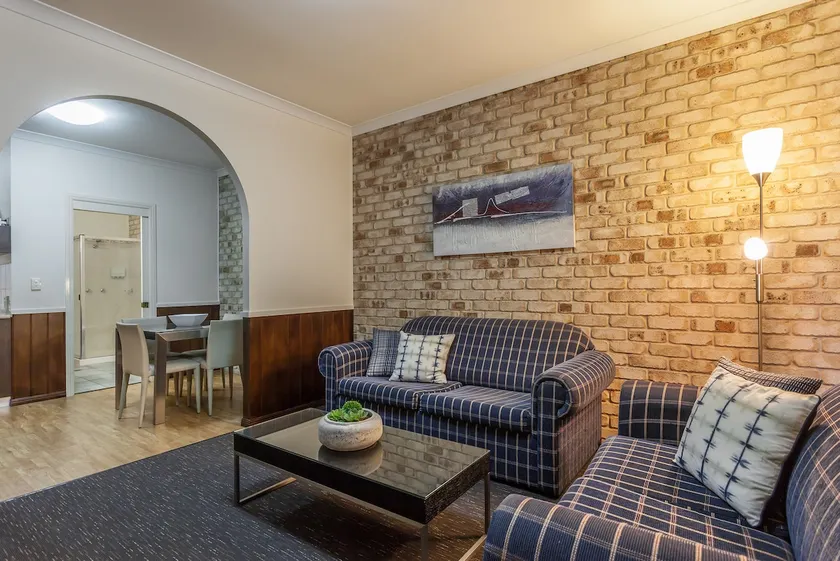 2 Bedroom Fully Self-Contained Apartment - Image 1