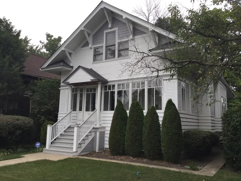 Cosmopolitan Nest in Oak Park North Side - Image 1