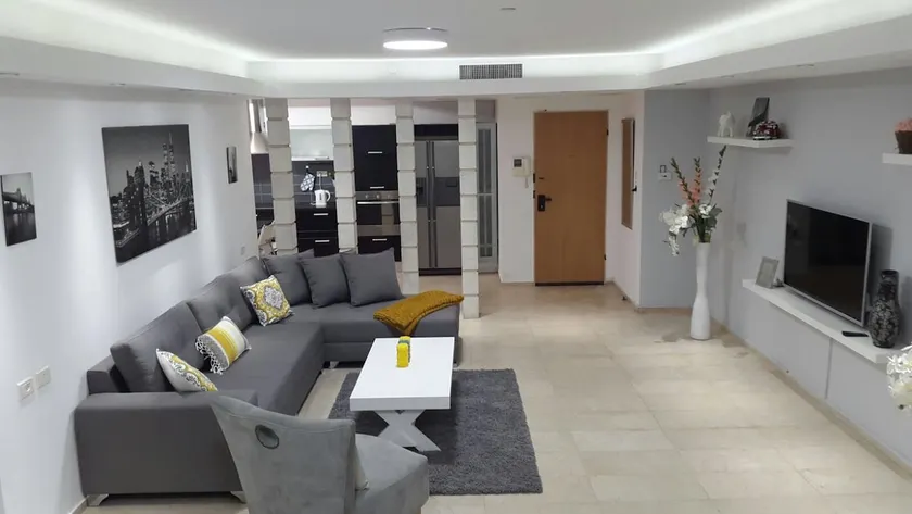 Sweethome26 Luxury Apartment Eilat / Free Parking - Image 1