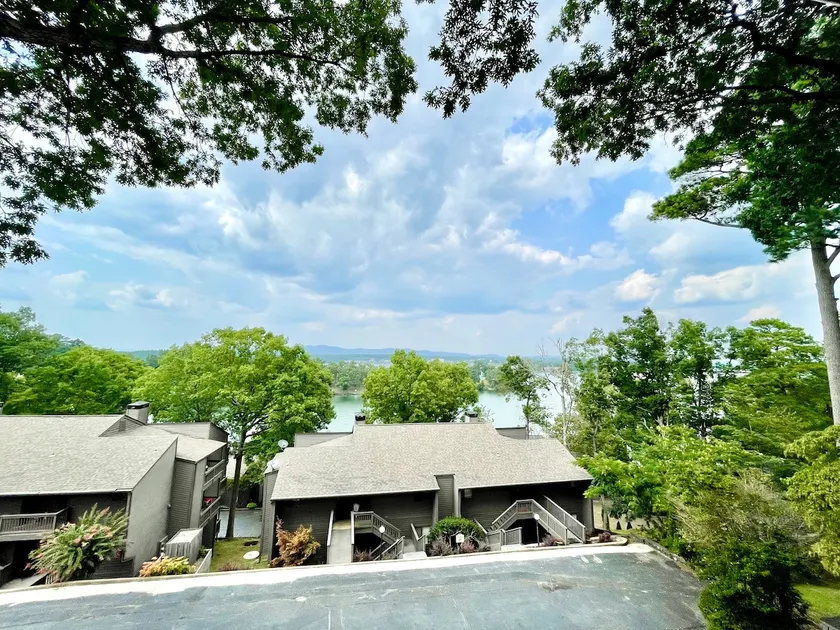 NEW Two Bedroom Lake Getaway! Serene and CLEAN! - Image 1