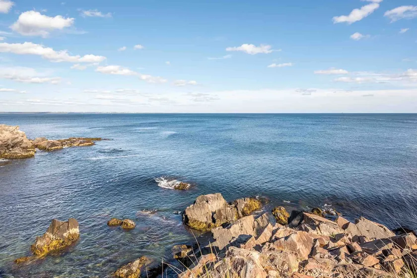 Entire Home , Ketch Harbour - Image 1