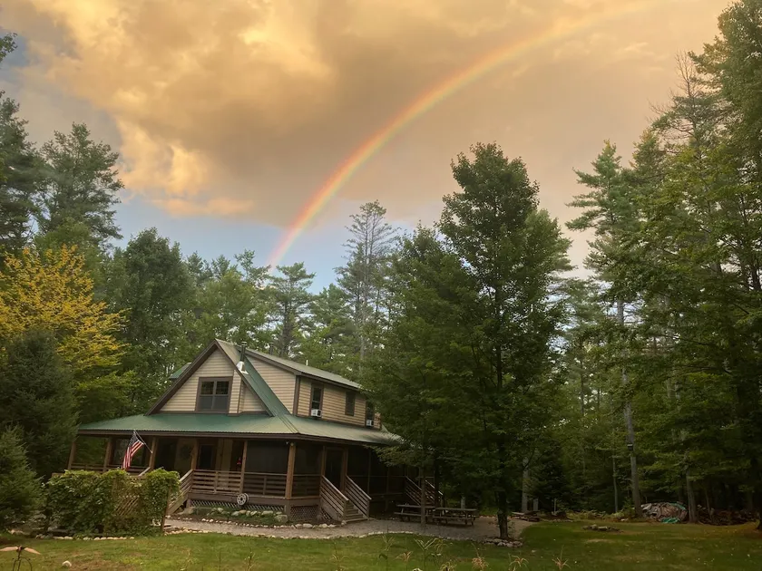 Large Cozy House in the Woods .Few minutes from Lake George and Gore mountain - Image 1