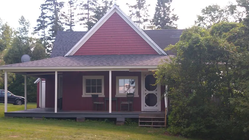 CMTR Cottage - Image 1