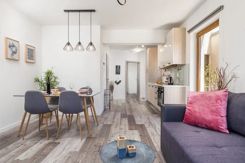 Fara apartment - Image 1
