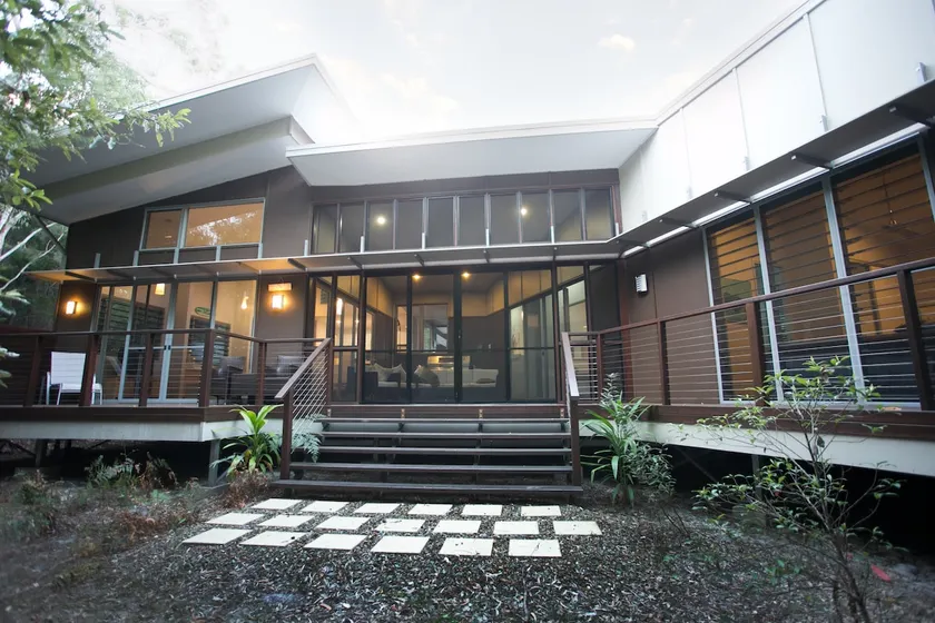 The sanctuary on the north shore of Noosa - Image 1