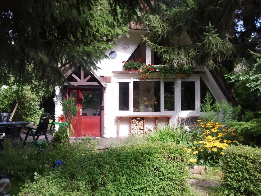 Quiet & charming cottage on Canower Lake - Image 1