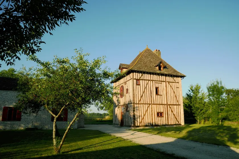Stuga nära Beaune, två hela hus - Image 1