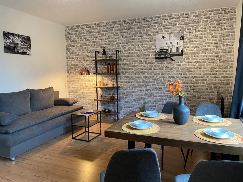 Modern apartment near Duisburg main station, 10 min from Düsseldorf main station - Image 1