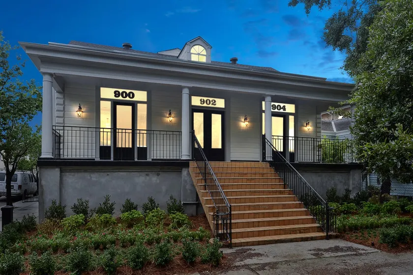 Parade Route Home in the heart of Magazine Street - Image 1