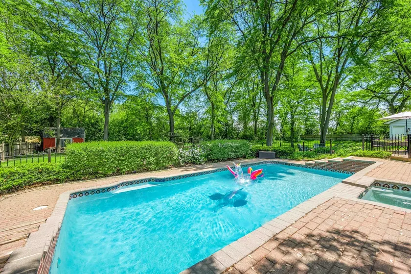 Luxury Home: Heated Pool, Hot Tub (Open!), 4Kings - Image 1
