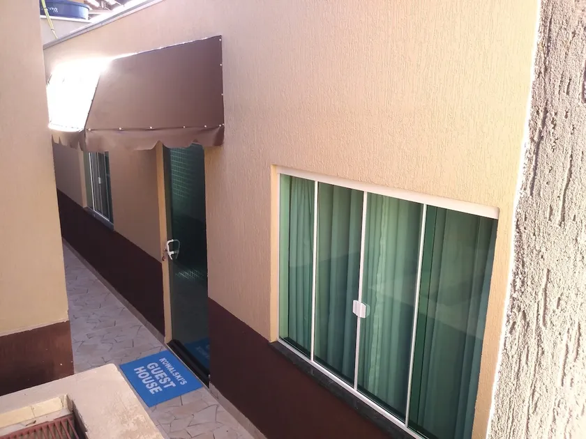 Kowalski's Guest House - Image 1