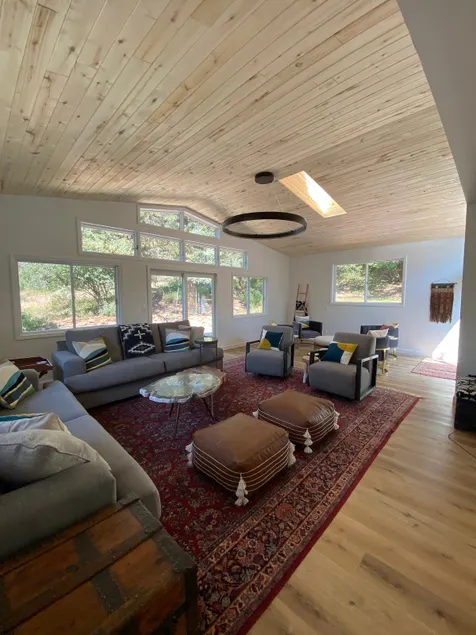 Lucky Dog Ranch House - Image 1