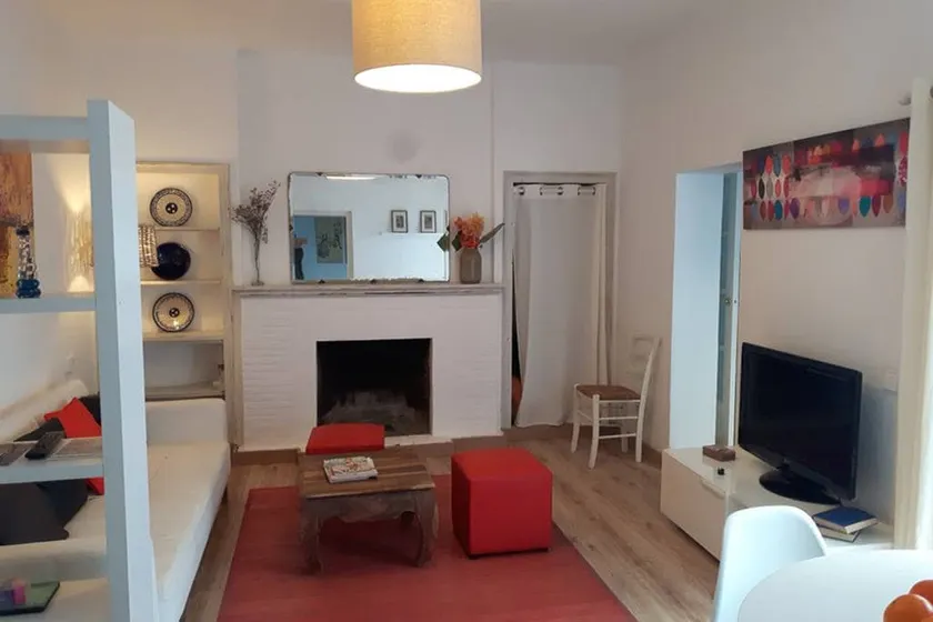 Unió Apartment + parking - Image 1