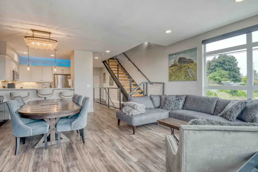 Skyloft Condo-Summertime super specials! Book now! - Image 1