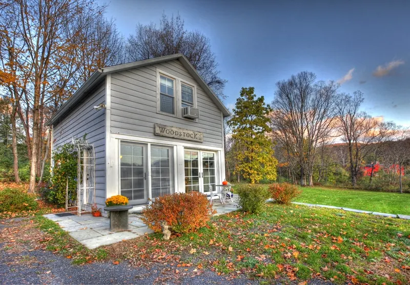 Stylish Woodstock Guest House..Mountain View - Image 1