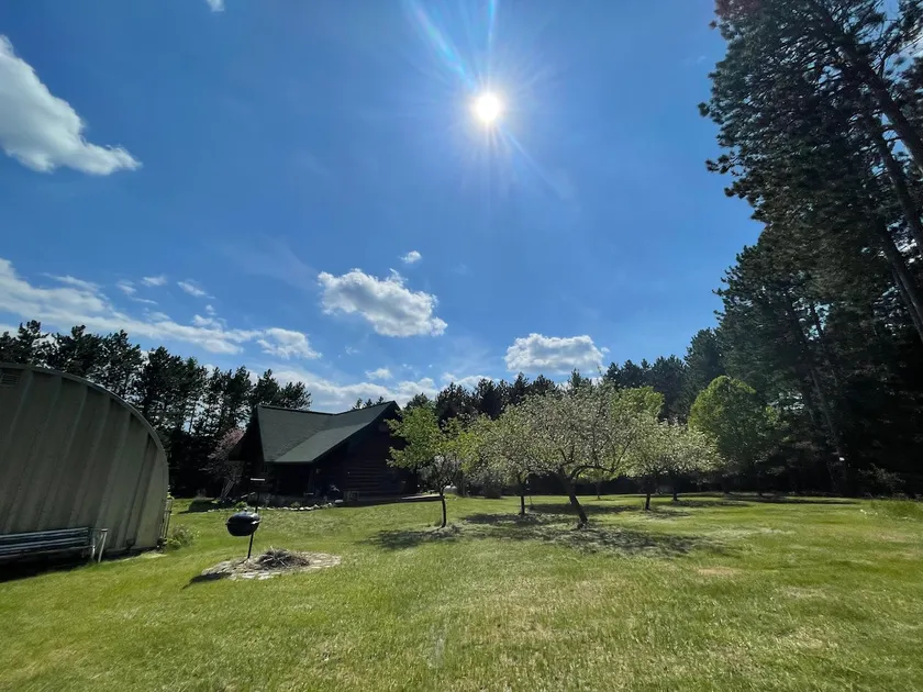 Private Cabin Retreat, Pines & Trails - 9 Acres - Image 1