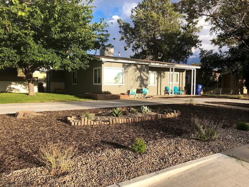MidCentury Midtown home (Northeast) Albuquerque - Image 1